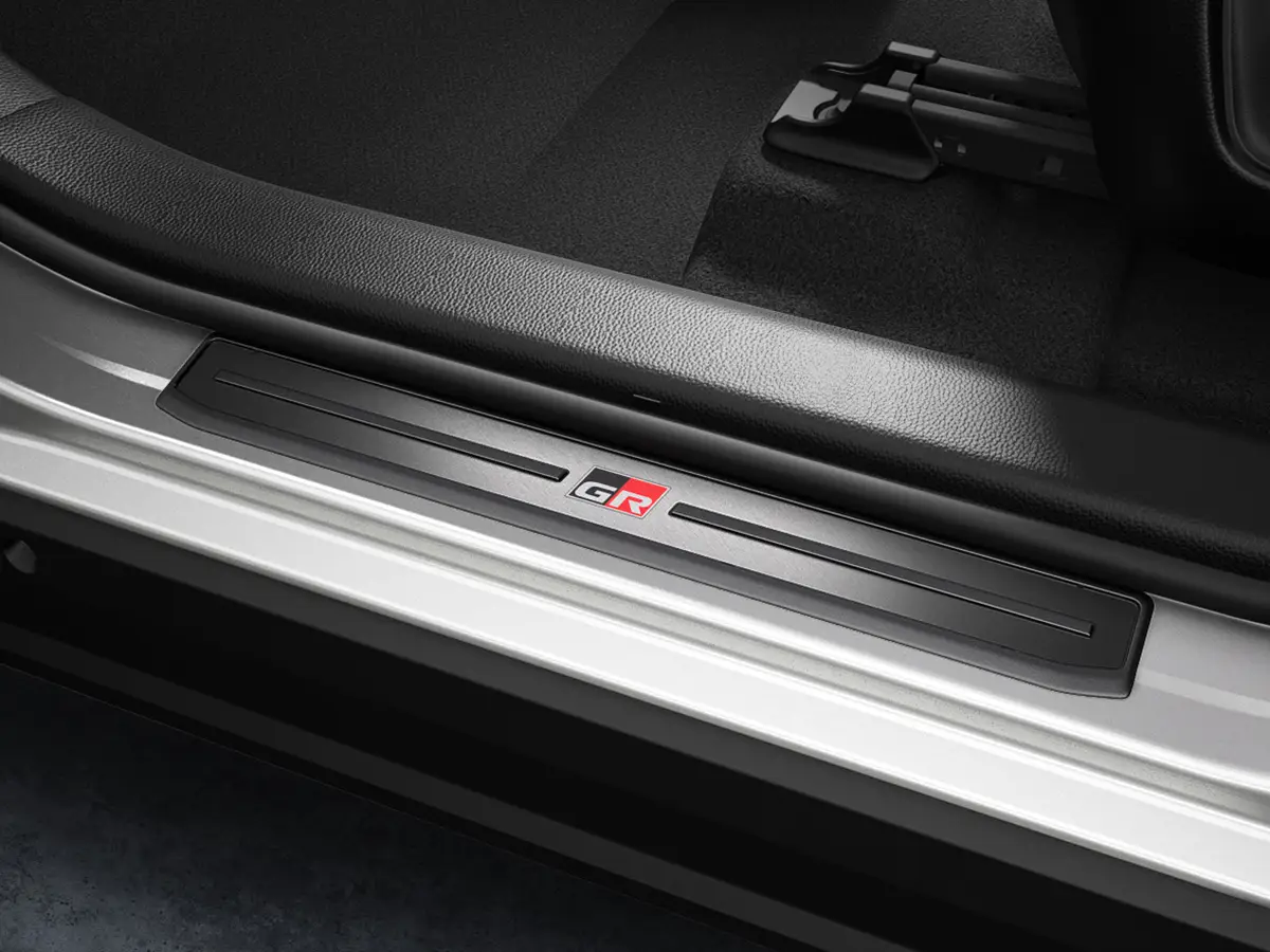 RAV4 PHEV GR SPORT 特別装備