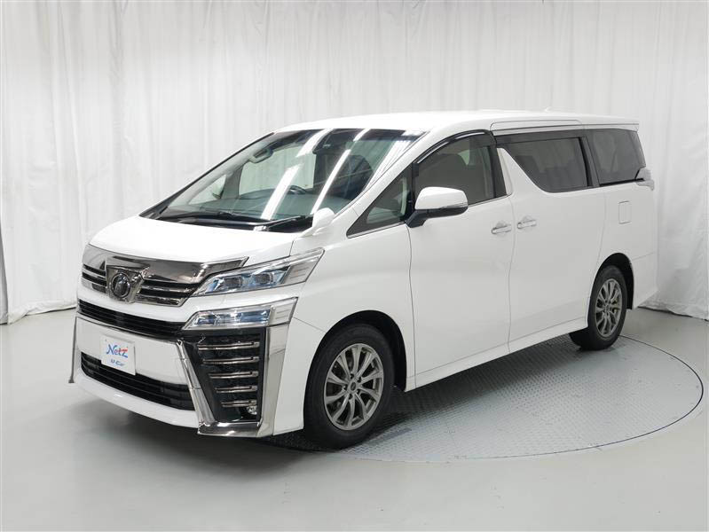 令和3年 YARIS HYBRID