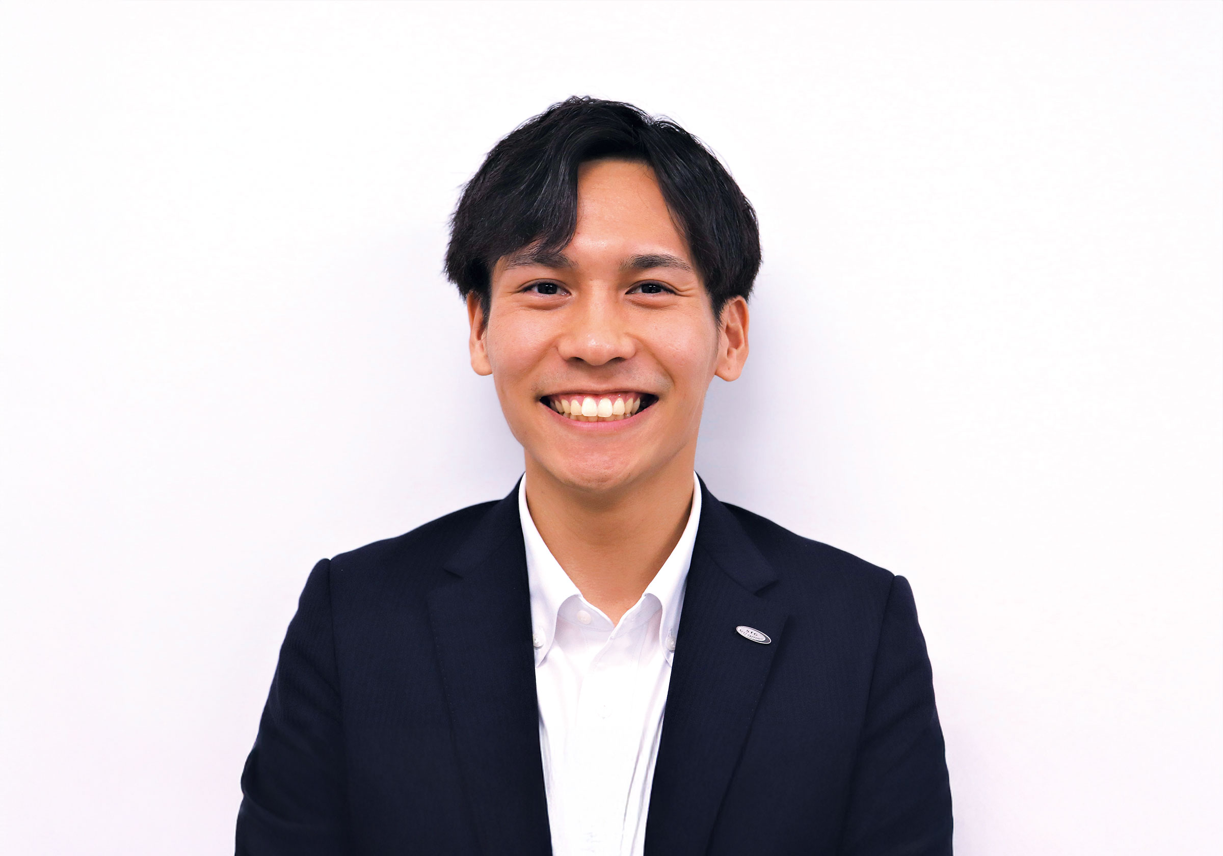 営業スタッフ　田中 亮成さん